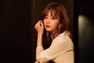 谭松韵母亲吃瓜视频,吃瓜视频引发网友热议