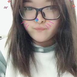 小妹妹吃角瓜视频大全,萌态十足，萌化你的心