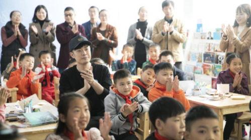 律师评吃瓜视频,揭秘娱乐圈幕后真相