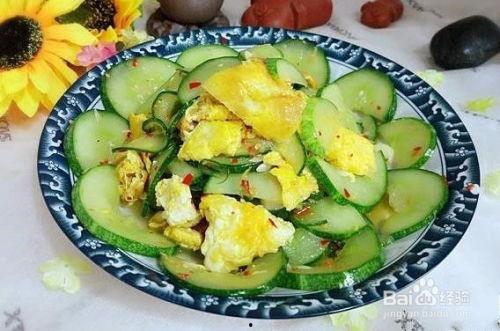 方瓜怎么吃最美味呢视频,视频揭秘方瓜最佳烹饪技巧